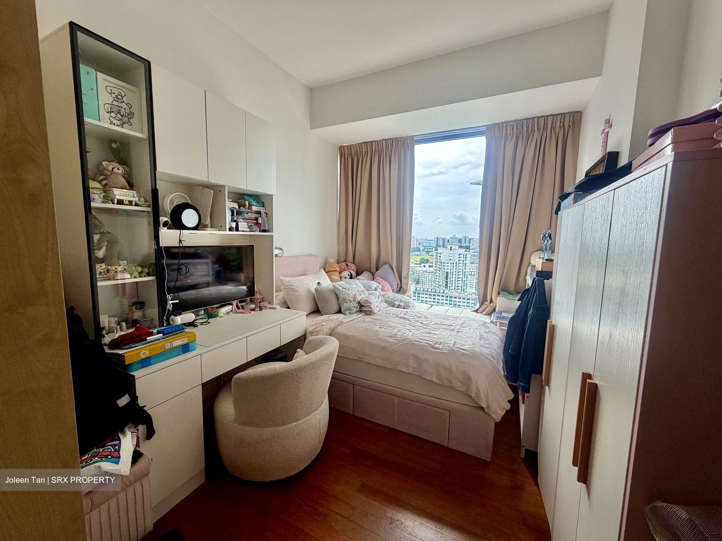 Vista Residences (D12), Condominium #556934191